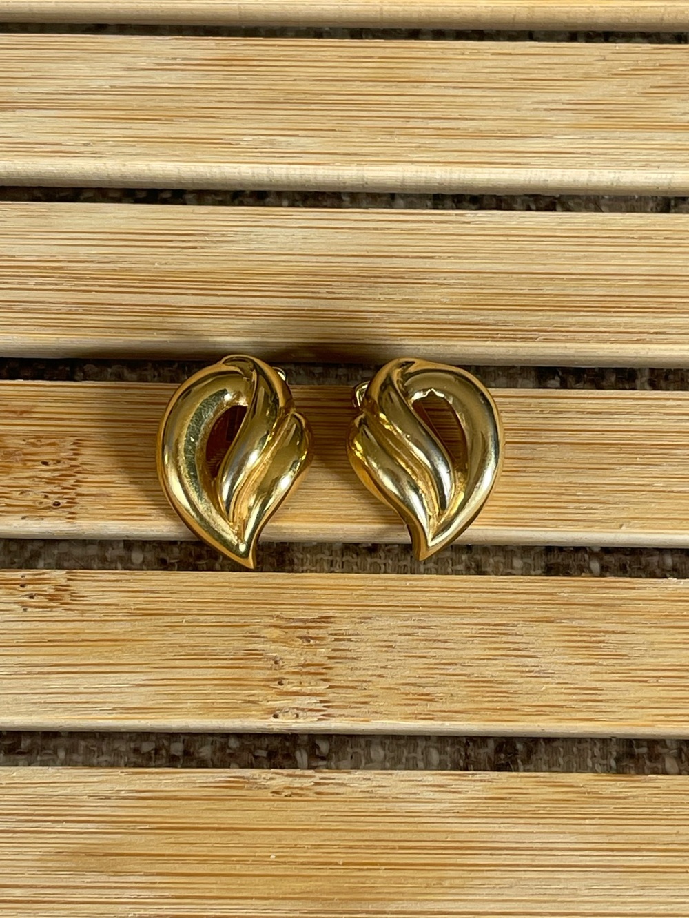 Dior Gold Tone Vintage Sculpted Leaf Clip-On 80’s Statement Earrings